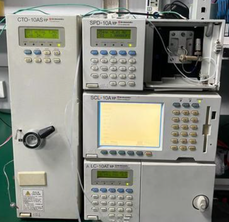 岛津LC-10A液相色谱仪